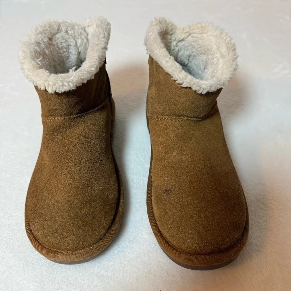 Koolaburra By Ugg Tan Kids Boots with Button Accent